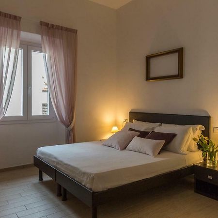 Emma & Olga Apartments -In The City Centre- Firenze Esterno foto