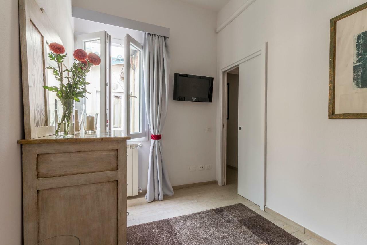 Emma & Olga Apartments -In The City Centre- Firenze Esterno foto